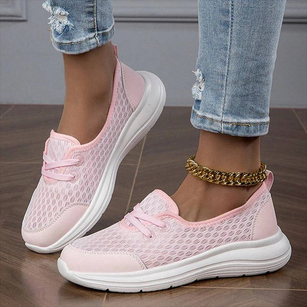 Women's Supportive Walking Shoes With Soft Mesh Upper And Cushioned Sole