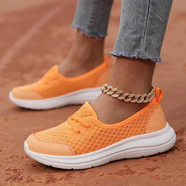 Women's Supportive Walking Shoes With Soft Mesh Upper And Cushioned Sole