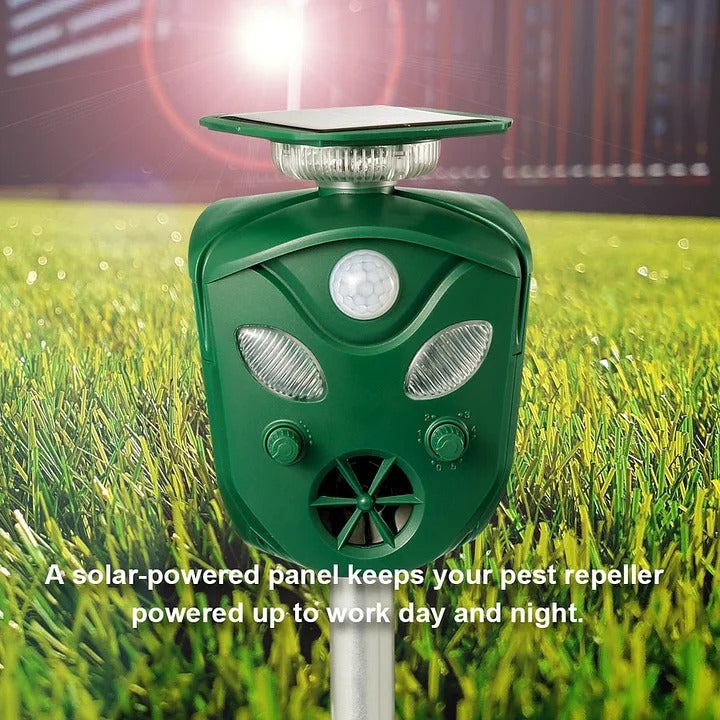 Animal Repeller Solar Ultrasonic 360° Outdoor Motion Sensor Pest Deterrent