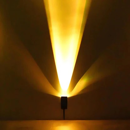 Solar LED Spotlight With Adjustable Multi-Zoom Beam For Outdoors