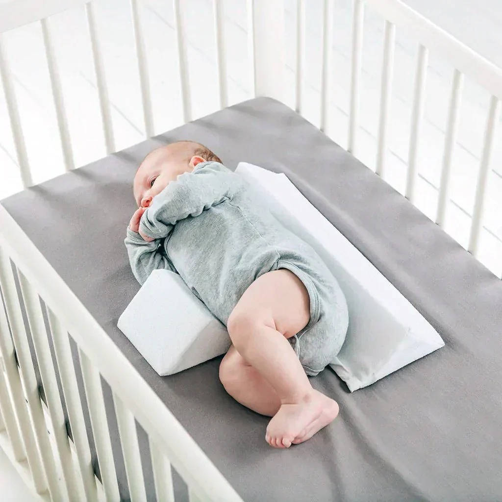 Side Sleeper Wedge For Newborns And Infants With Breathable Cover