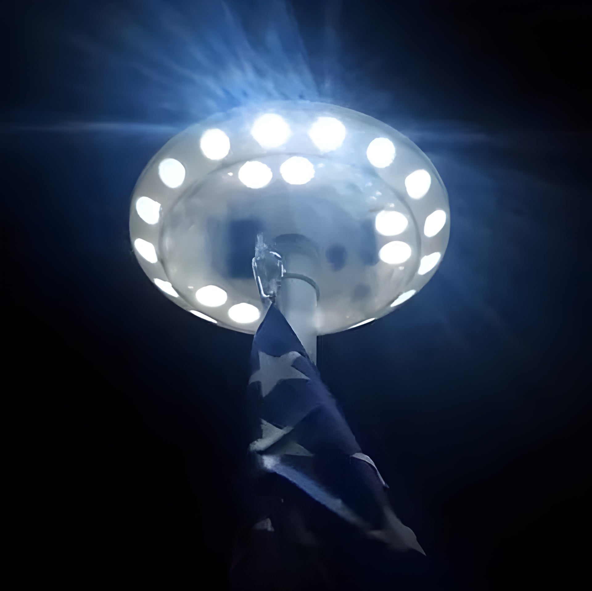 Solar Flagpole Lights LED All-Night Long-Lasting Bright Illumination For Flags